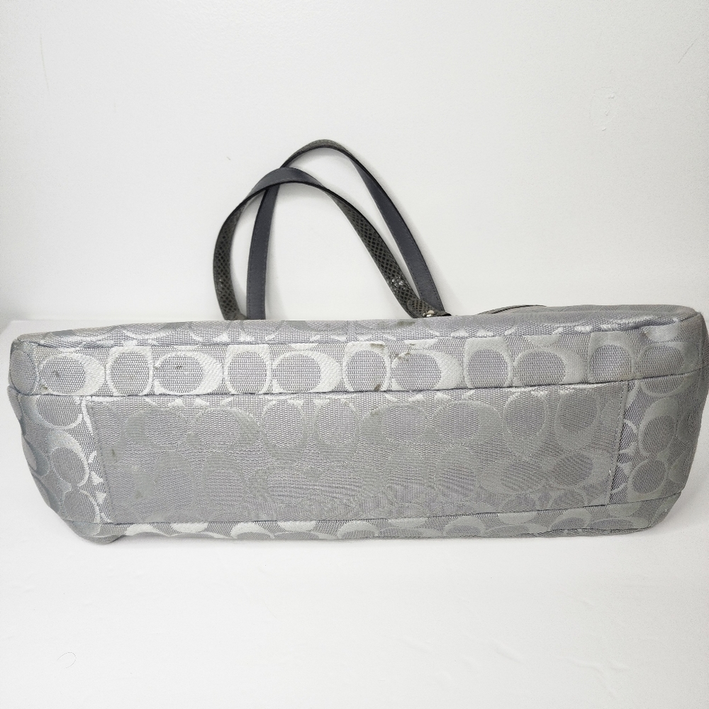 COACH Signature Penelope Shoulder Bag. - Picture 13 of 16